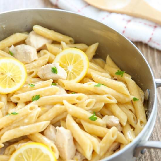 Creamy Lemon Chicken Pasta