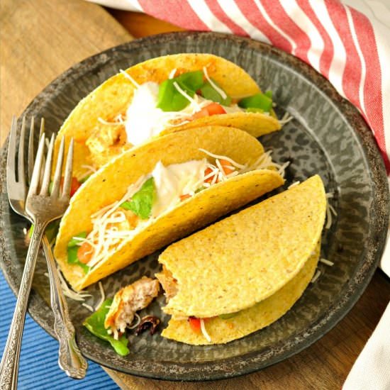 Easy Crockpot Taco Chicken