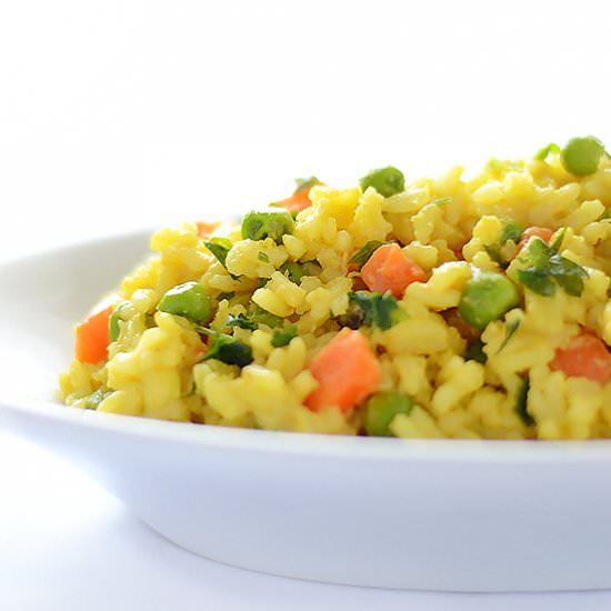 Spicy Peas and Carrots Rice