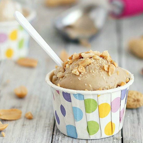 Peanut butter banana ice cream