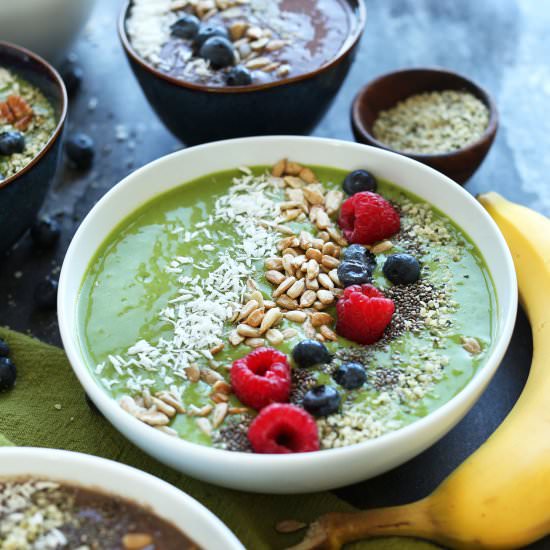 Super Green Smoothie Bowl