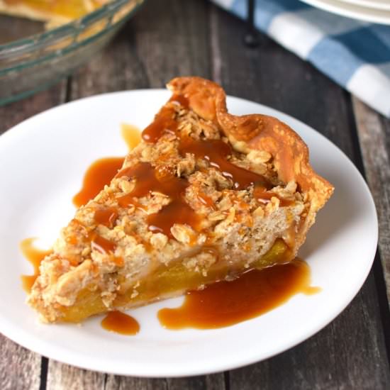Caramel Peach Crumble Pie