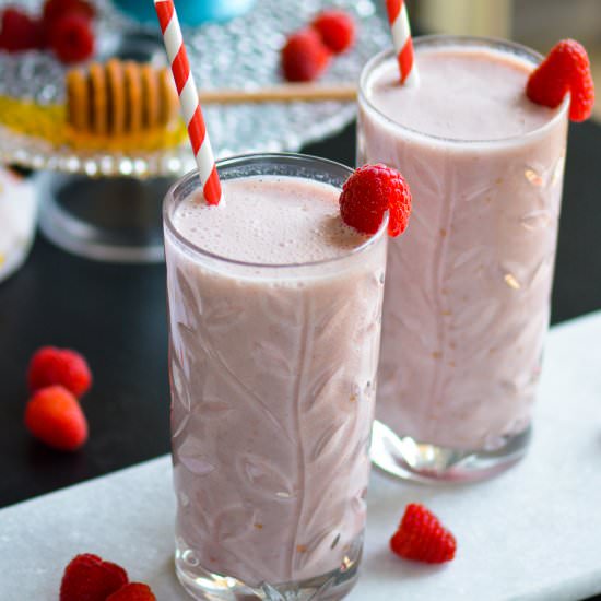 Raspberry Vanilla Breakfast Shake