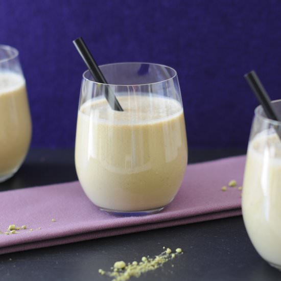 Matcha-Coconut-Almond Smoothie