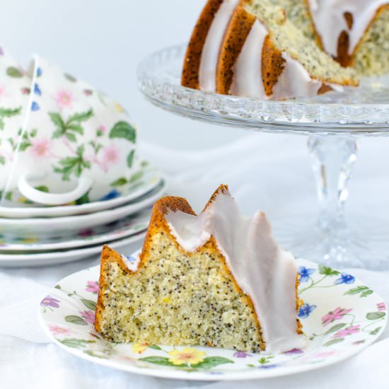 Lemon Poppy Seed Cake