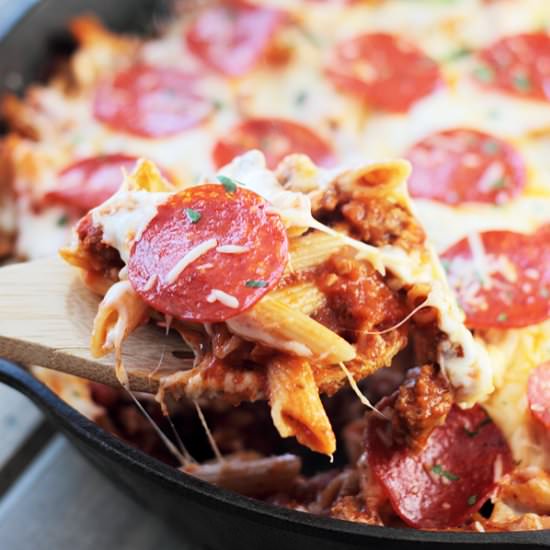 One Pot Pizza Pasta
