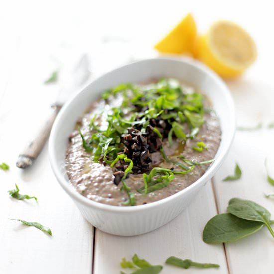 Spinach and Black Bean Hummus