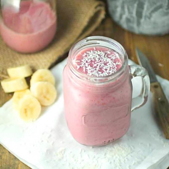Coconut Raspberry Bananan Smoothie