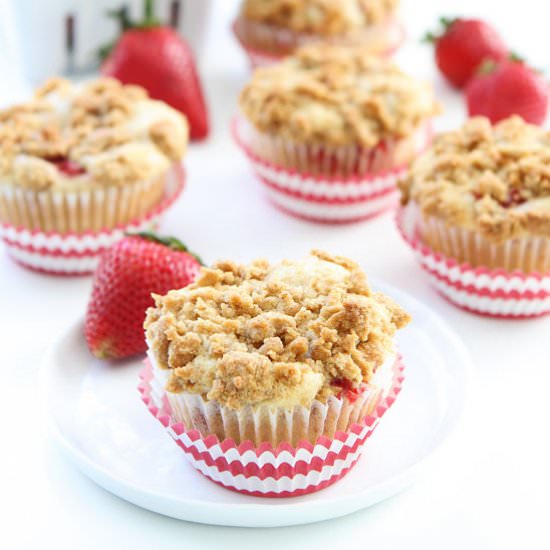 Strawberry Cheesecake Muffins