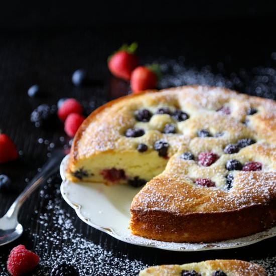 Easy Ricotta Cake with Berries