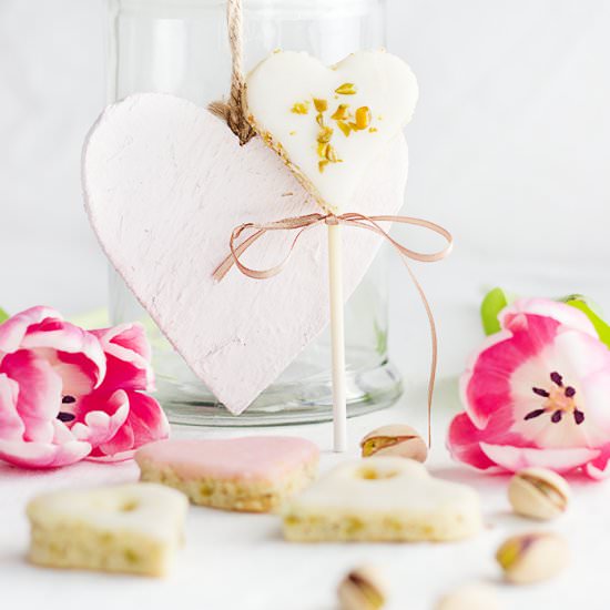 Pistachio Hearts