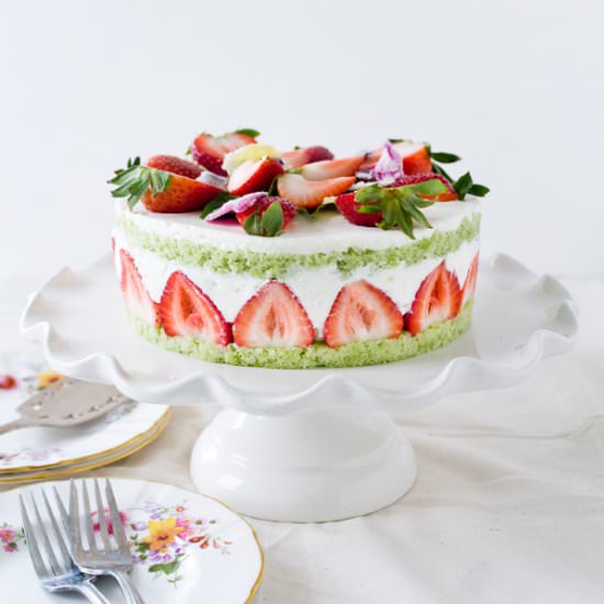 Strawberry Basil Cake with Cream