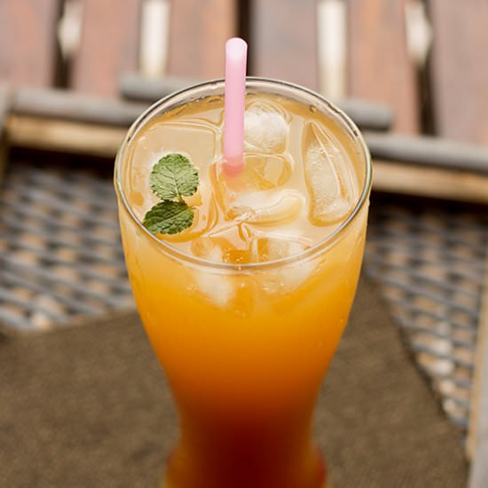 Lychee Iced Tea