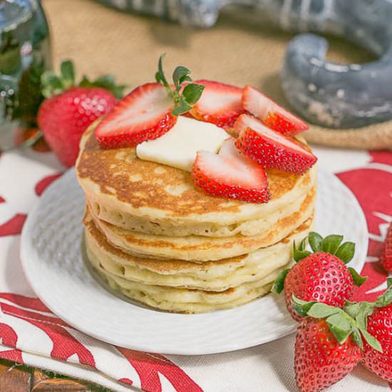 Classic Buttermilk Pancakes