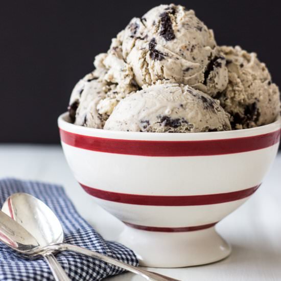 Peanut Butter Oreo Cookie Ice Cream