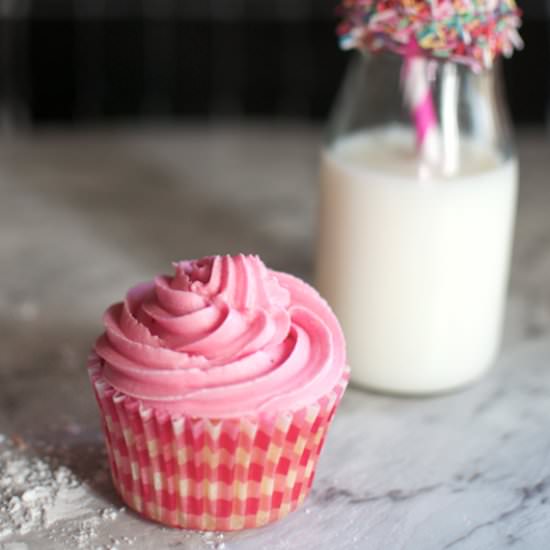Strawberry Lava Filled Cupcakes