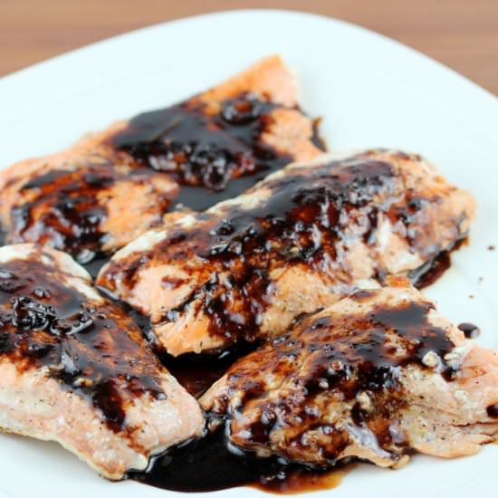 Salmon with Balsamic Glaze