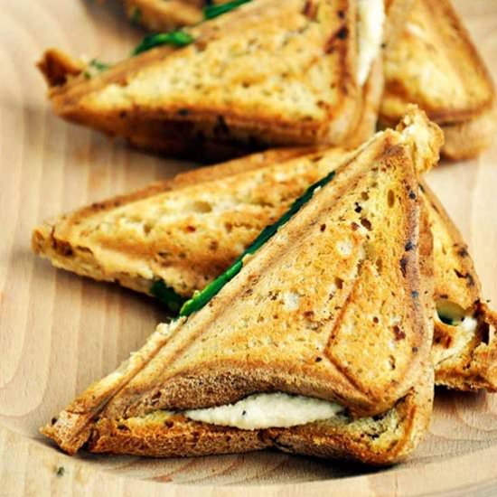 Grilled Vegan Cheese Sandwich