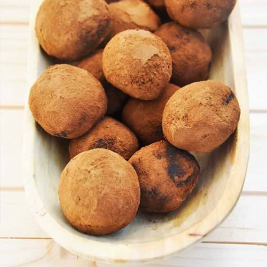 Creamiest Raw Choco Truffles Ever