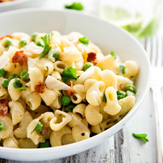 One Pot Pea and Bacon Pasta