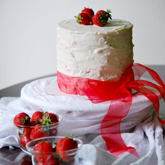 White Strawberry Almond Cake
