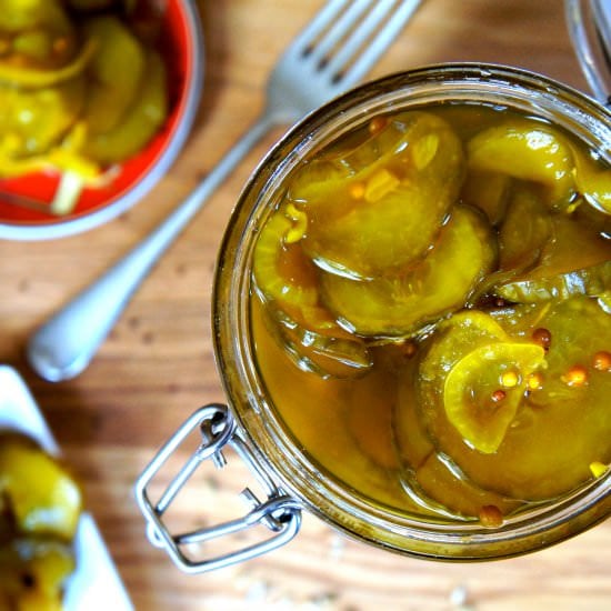 Homemade Sweet and Sour Pickles