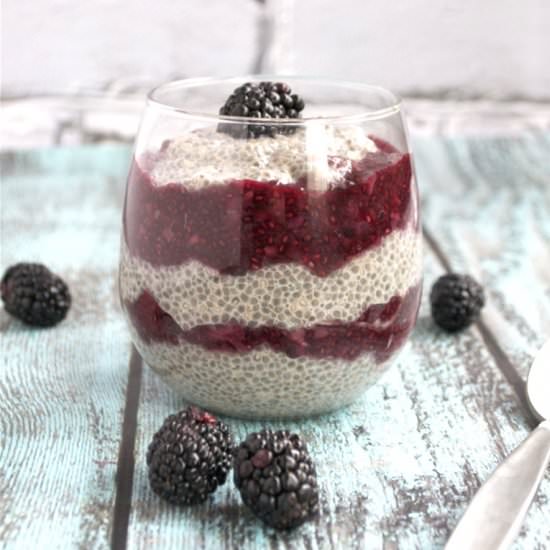 Chia Seed Pudding with Blackberry