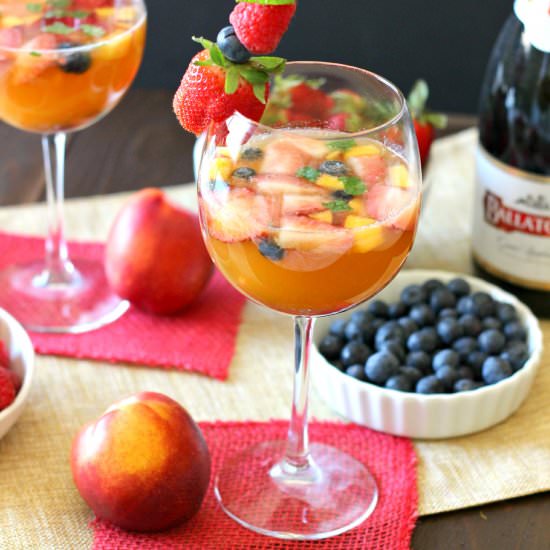 Sparkling Fruity Sangria