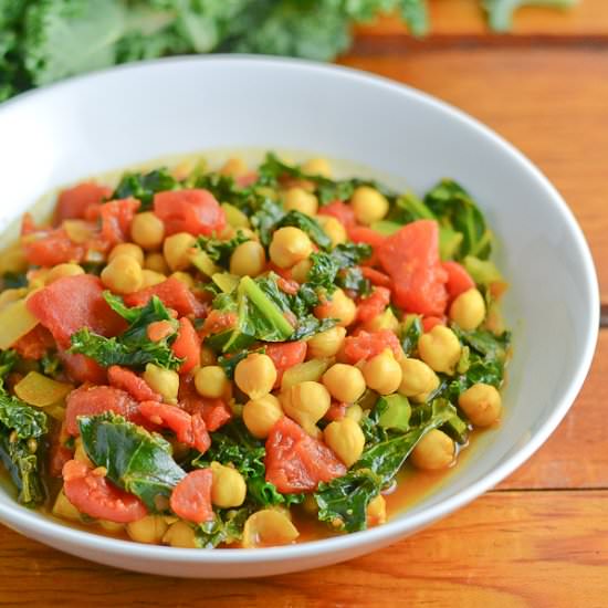 Chickpea Curry with Kale