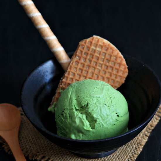 One-Step No-Churn Matcha Ice Cream