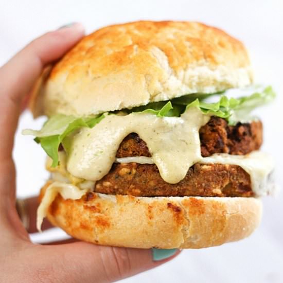 Homemade burger sauce