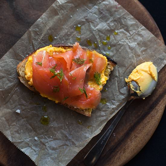 Smoked Salmon Sandwich