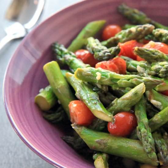 Roasted Asparagus & Tomatoes