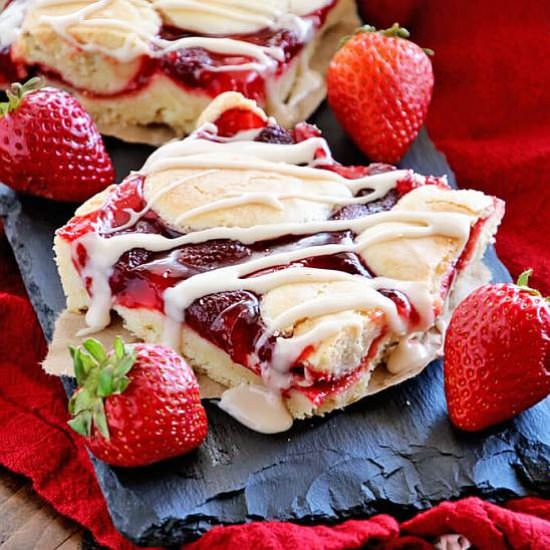 Strawberry Pie Bars