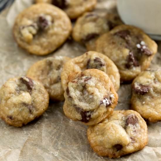Coconut Oil Chocolate Chip Cookies