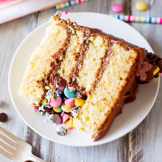 Piñata Cake