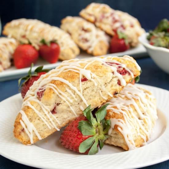 Fresh Strawberry Cream Scones