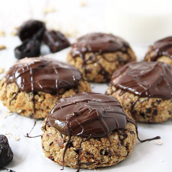 Coffee Cashew Breakfast Cookies