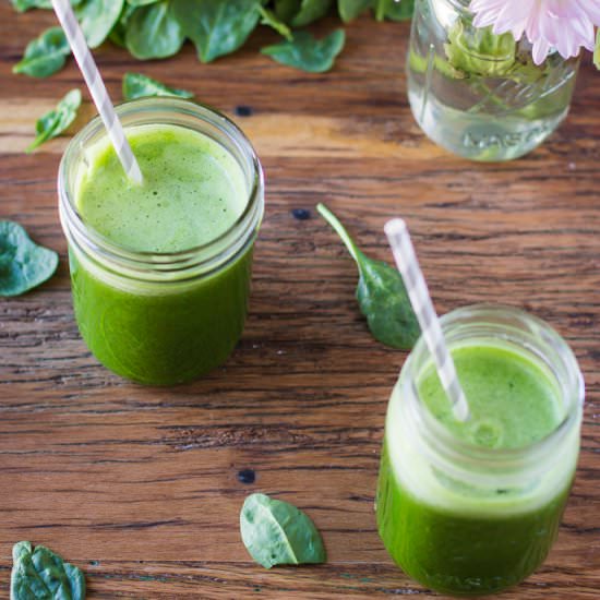 Cucumber, Spinach and Apple Juice