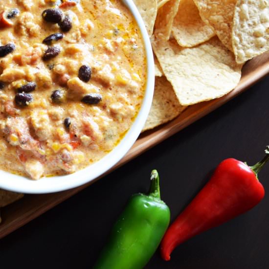 Easy Crockpot Chicken Taco Dip