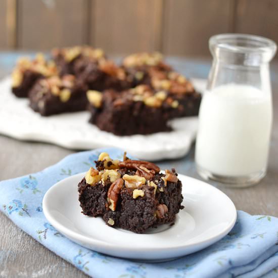 Fudge Brownies with Nuts