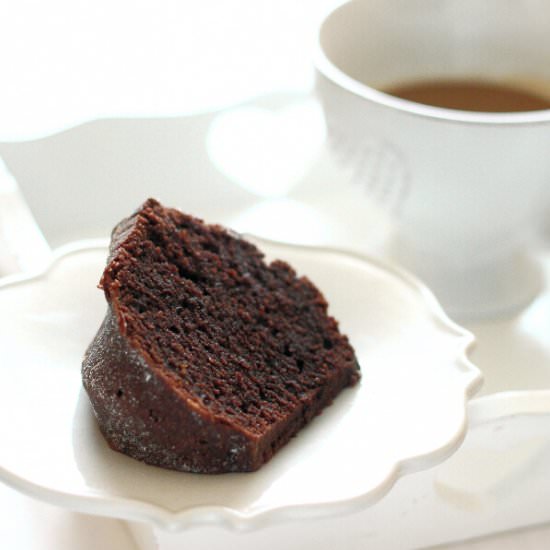 Chocolate Sour Cream Bundt Cake