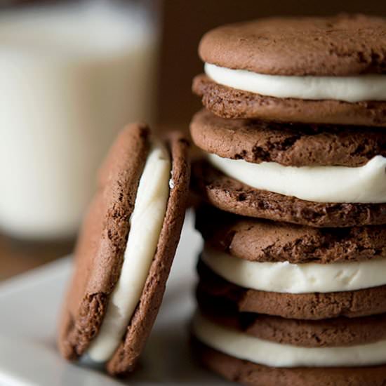 Homemade Oreo Sandwich Cookies