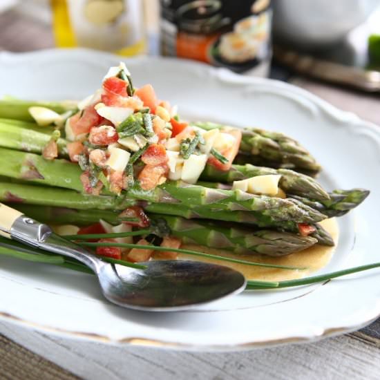 Asparagus with Truffle Oil, Egg and Tomato Dressing
