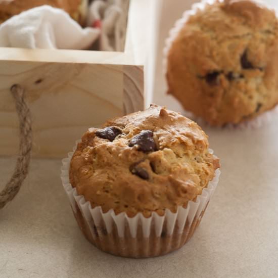 Easy Chocolate Chip Muffins