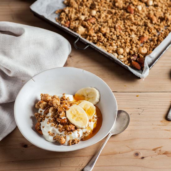 Honey nut granola
