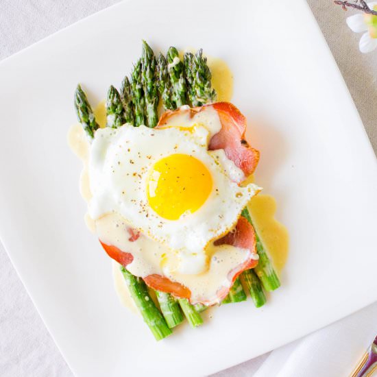 Asparagus with Hollandaise Sauce