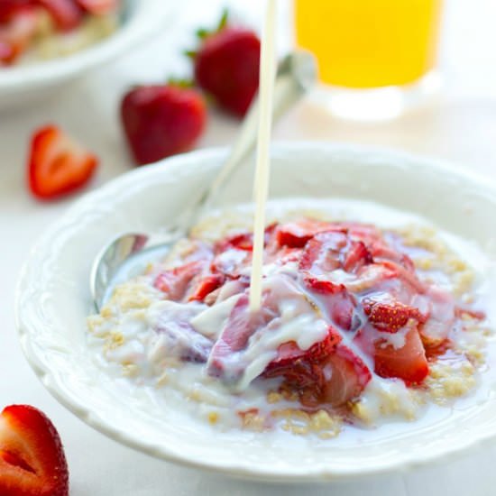 Strawberry Steel-Cut Oatmeal