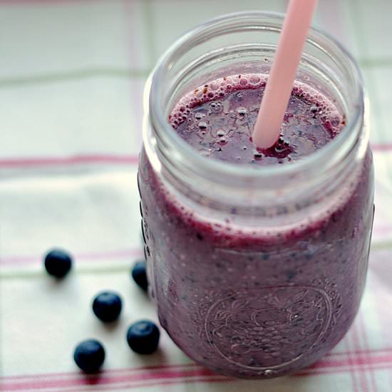 Blueberry Breakfast Smoothie