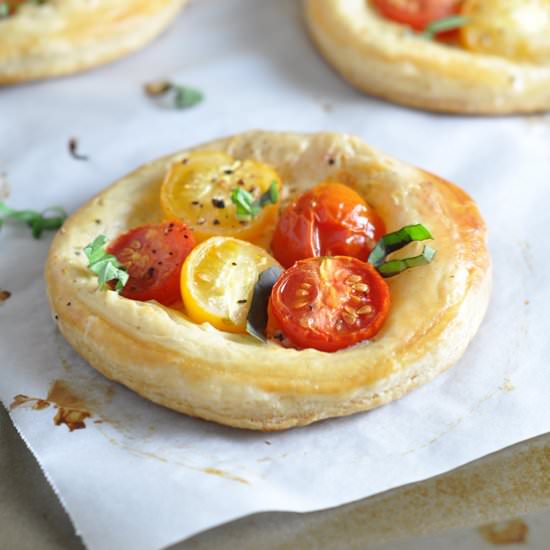 Individual Tomato and Basil Tarts